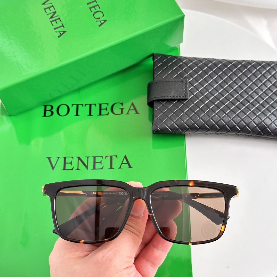 Bottega Veneta Sunglasses